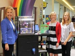 Mouser Electronics Donates STEM Carts