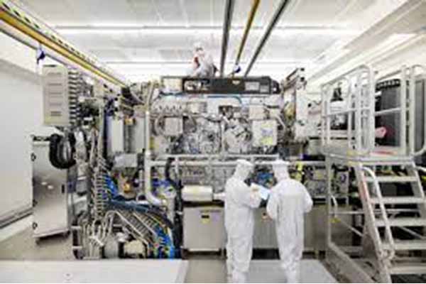 Semiconductor Manuf Equipment Market