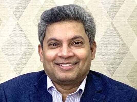 Shrikant Shitole CEO, iValue InfoSolutions