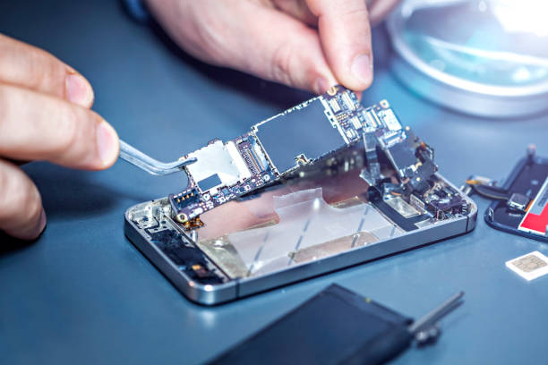 Choose Mobile Phone Repair as a Future Career - TimesTech