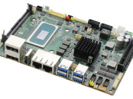 AAEON EPIC-TGH7 board in white background