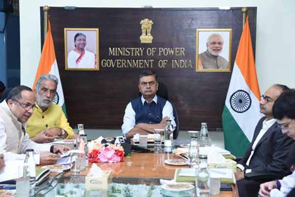 R.K. Singh launches the Green Energy Open Access portal