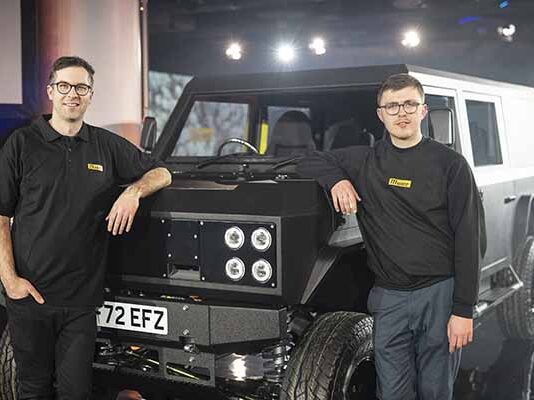 Munro electric 4x4 vehicle
