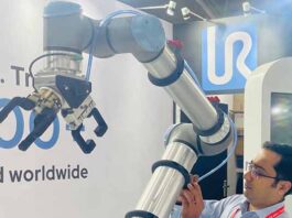 UR Showcases Automation Solutions With Cobots at IMTEX '23