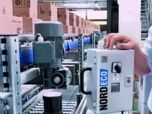 Energy-efficient baggage handling