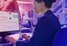 Keysight Simplifies End-to-End E-O-E Simulation for Ethernet & Data Centers Keysight