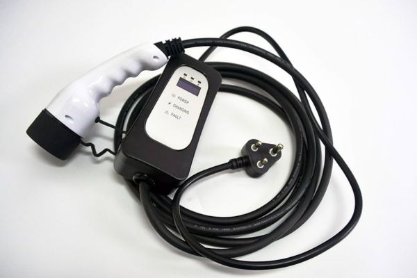 Electric Vehicle Charger Electric Vehicle Charger