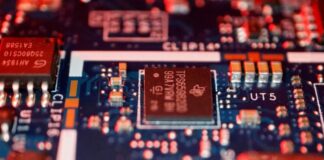 Semiconductor